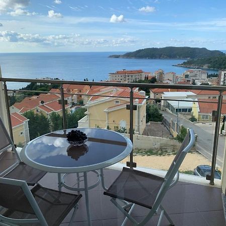 Ive Lole Ribara 38 Apartman Bečići Kültér fotó