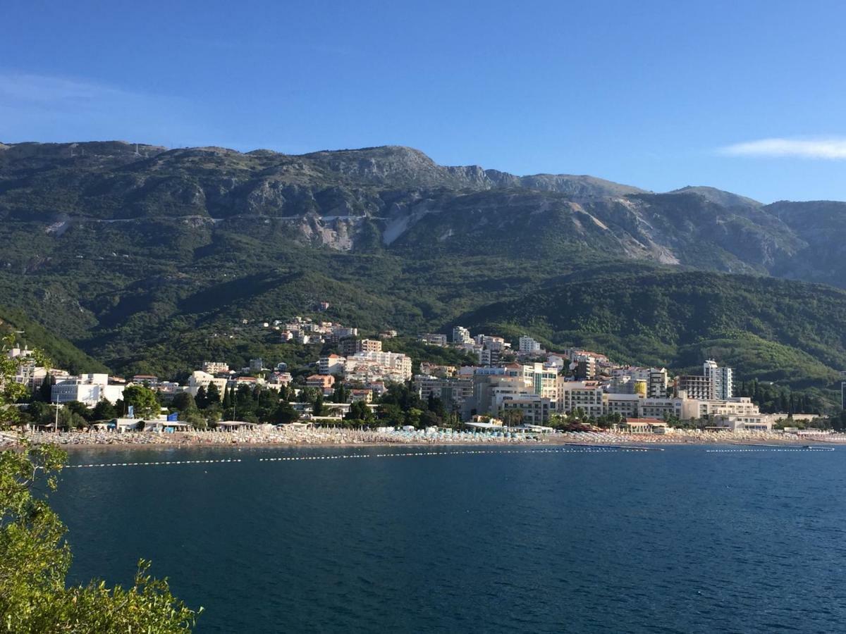 Ive Lole Ribara 38 Apartman Bečići Kültér fotó