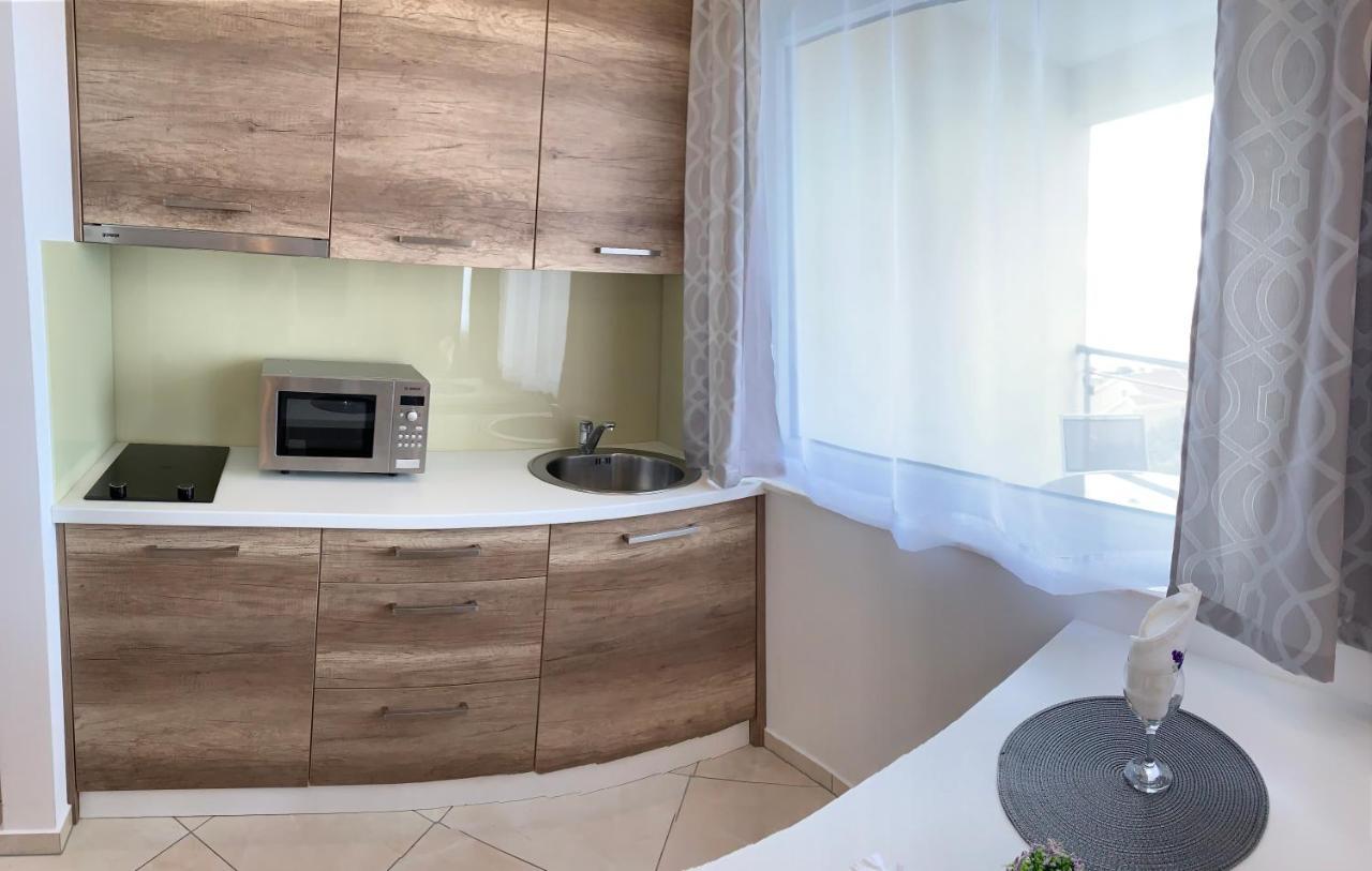 Ive Lole Ribara 38 Apartman Bečići Kültér fotó