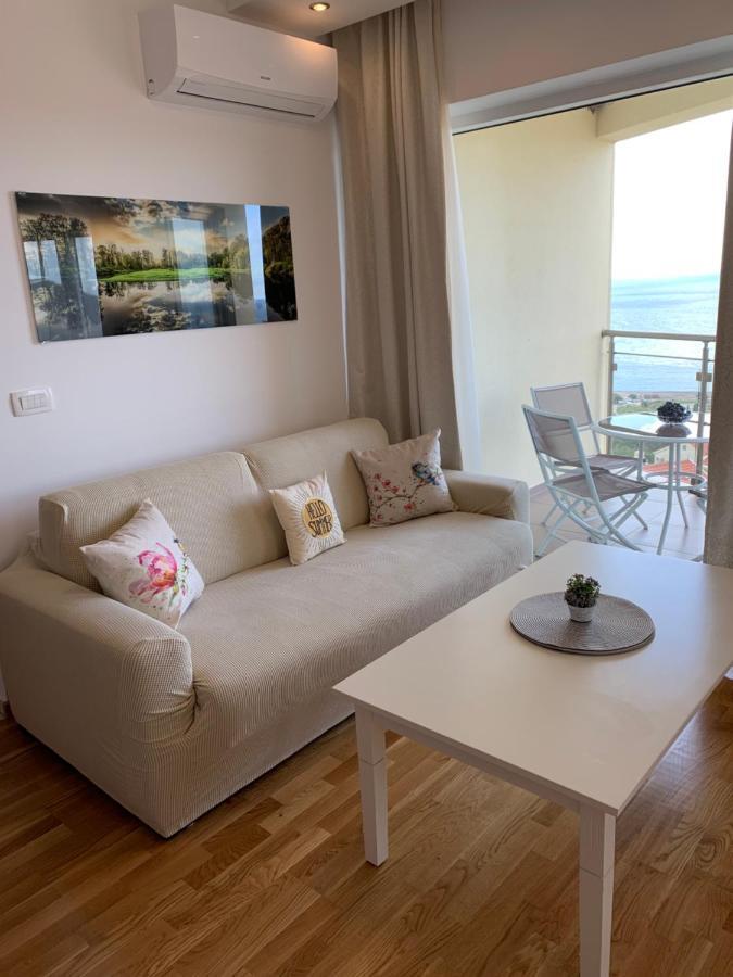 Ive Lole Ribara 38 Apartman Bečići Kültér fotó